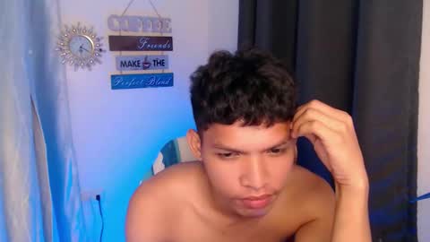 janlloyd04 online show from 4, 11, 2025