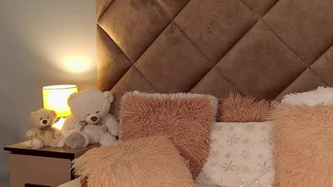 Snapshot of jaquelinemerlot chatting on 12, 12, 2024 jaquelinemerlot online show from 12, 12, 2024