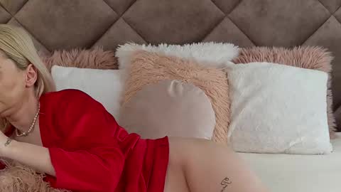 Snapshot of jaquelinemerlot chatting on 3, 2, 2025 jaquelinemerlot online show from 3, 2, 2025