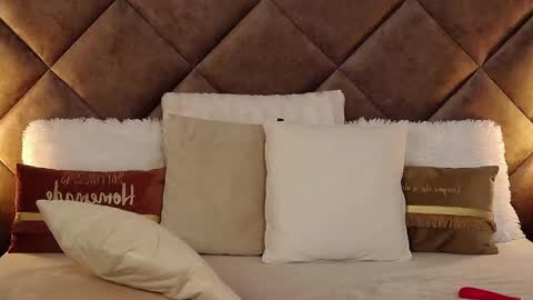 Snapshot of jaquelinemerlot chatting on 17, 11, 2025 jaquelinemerlot online show from 17, 11, 2025