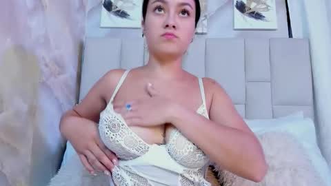 Jaslyn online show from 5, 2, 2026