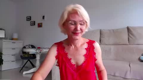 Jasmin room for people 40 online show from 23, 6, 2026