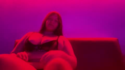 Snapshot of jasmin420r chatting on 26, 5, 2026 jasmin420r online show from 26, 5, 2026