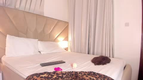 jasmin_melons online show from 18, 4, 2026