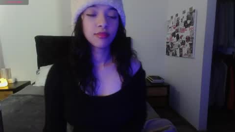 Snapshot of jasmine_019 chatting on 6, 5, 2026 J- next transmission december 4 online show from 6, 5, 2026
