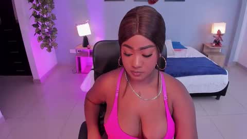 Instagram jasminecampbell1  online show from 17, 12, 2025