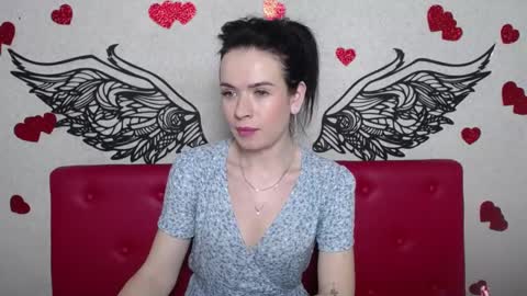 JasmineKouch online show from 17, 2, 2025