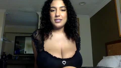 Jasmine Marie online show from 14, 1, 2025