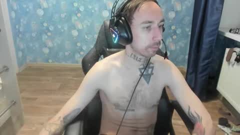 Snapshot of jasonwaker chatting on 13, 12, 2025 jasonwaker online show from 13, 12, 2025