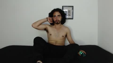 Snapshot of jave_rave chatting on 5, 3, 2026 jave_rave online show from 5, 3, 2026