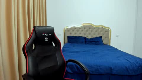  Javi  online show from 19, 9, 2025