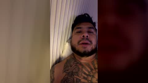 javier_alvarez35960129 online show from 17, 3, 2026