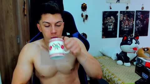 Javier online show from 2, 12, 2024