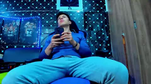 Javier online show from 17, 9, 2025