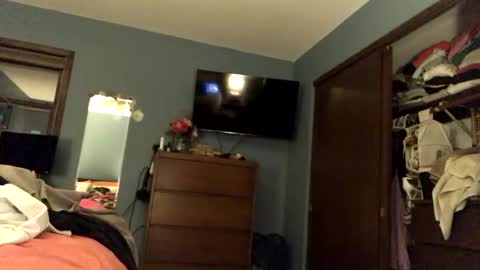 Jaws  online show from 4, 3, 2026