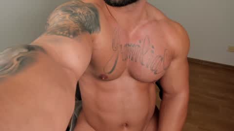 JaxonHunk online show from 10, 12, 2024