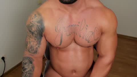 JaxonHunk online show from 11, 12, 2024