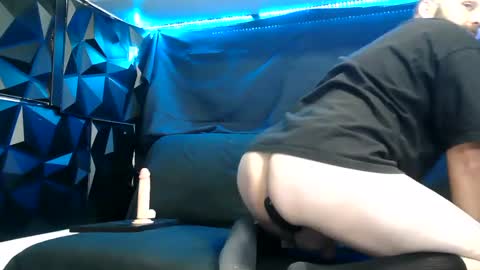 Snapshot of jaxxxdaddy chatting on 3, 10, 2025 jax online show from 3, 10, 2025