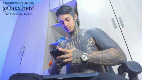 Michael online show from 27, 10, 2025