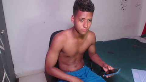 Snapshot of jaxxxx_1 chatting on 18, 12, 2024 Javier online show from 18, 12, 2024