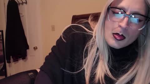 Snapshot of jay3517 chatting on 7, 11, 2025 jay3517 online show from 7, 11, 2025