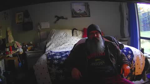 Grand Zaddy or Jay its casual online show from 5, 1, 2026