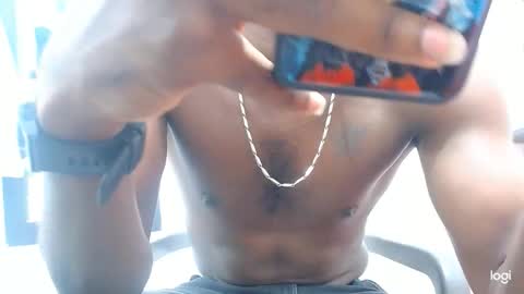 Snapshot of jaycolinss chatting on 25, 4, 2026 jaycollins online show from 25, 4, 2026