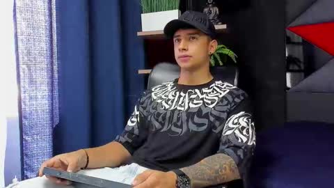 jaze_bradley online show from 22, 11, 2025