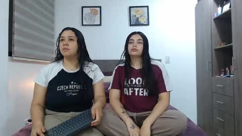 Snapshot of jazmin_dharius chatting on 6, 5, 2026 Jazmin and Scarlett online show from 6, 5, 2026