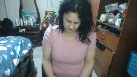 Snapshot of jazmin_rios chatting on 31, 5, 2026 jazmim online show from 31, 5, 2026