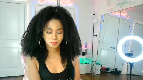 Snapshot of jazminefox chatting on 5, 8, 2026 Jazmine Fox online show from 5, 8, 2026