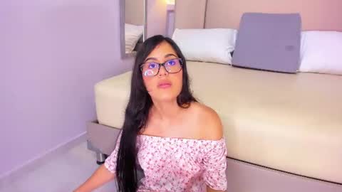 Snapshot of jazminmoree chatting on 12, 6, 2026 Jazmin online show from 12, 6, 2026