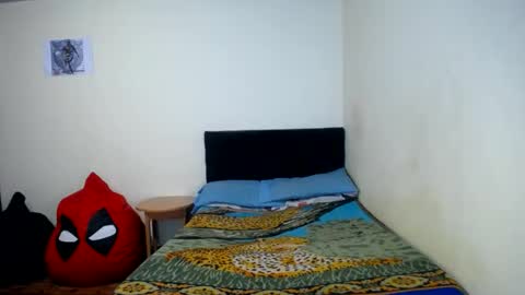 Snapshot of jboy_s chatting on 1, 11, 2025 jboy_s online show from 1, 11, 2025