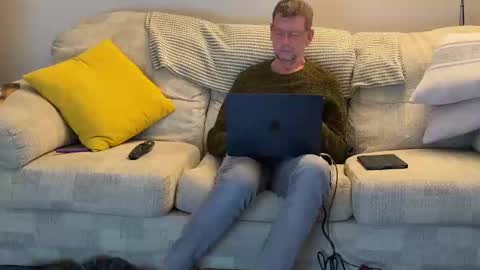 Snapshot of jcar57 chatting on 23, 12, 2024 Jon online show from 23, 12, 2024