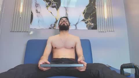 Snapshot of jean_lewis2 chatting on 21, 2, 2026 JEAN online show from 21, 2, 2026