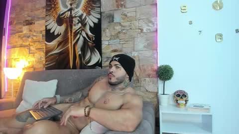 Snapshot of jean_lopez chatting on 27, 9, 2025 Jean axelcrow Modelo Independiente online show from 27, 9, 2025