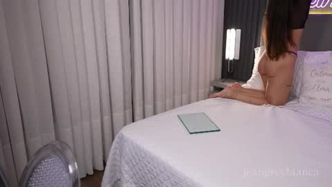 Snapshot of jeangreybianca chatting on 10, 7, 2026 Bianca online show from 10, 7, 2026