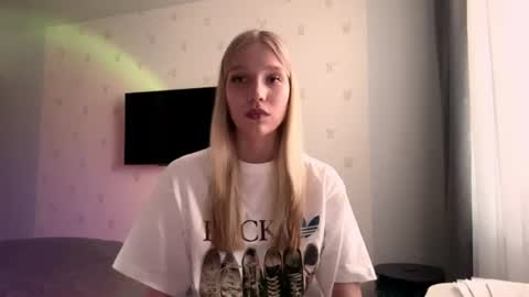 jeanmariemolsan online show from 13, 6, 2026