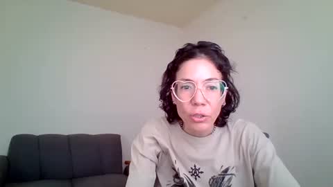 jeanneduval8888 online show from 4, 6, 2026