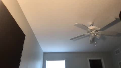 Snapshot of jeanwhitebianco chatting on 26, 11, 2025 jeanwhitebianco online show from 26, 11, 2025