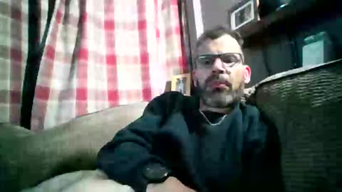 Snapshot of jediknight2 chatting on 28, 4, 2026 Matt online show from 28, 4, 2026
