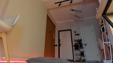 jee__son online show from 5, 12, 2024