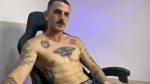 Snapshot of jeff_cube chatting on 29, 9, 2025 Jeff and Mugi Independent model online show from 29, 9, 2025