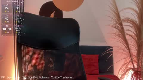 Snapshot of jeff_cube chatting on 11, 11, 2025 Jeff and Mugi Independent model online show from 11, 11, 2025