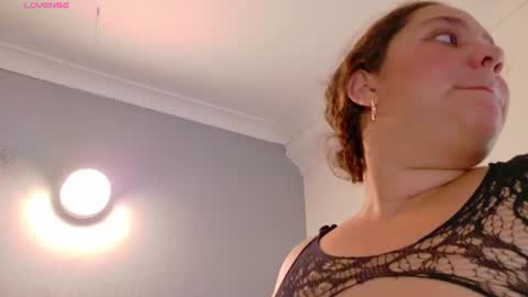 Snapshot of jenacooper__ chatting on 3, 7, 2026 Jena online show from 3, 7, 2026