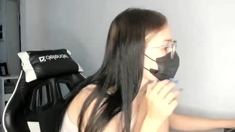 Snapshot of jenayorteg chatting on 1, 8, 2026 Molly online show from 1, 8, 2026