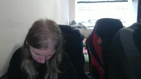 JenisAndPeter online show from 11, 10, 2025