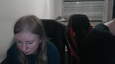 JenisAndPeter online show from 1, 11, 2025