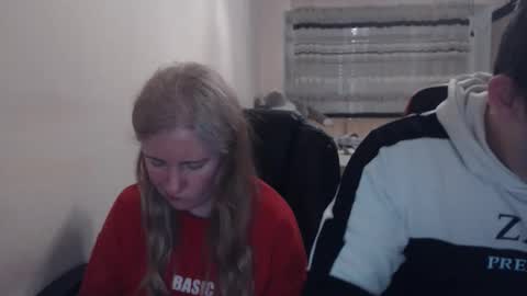 JenisAndPeter online show from 12, 4, 2026