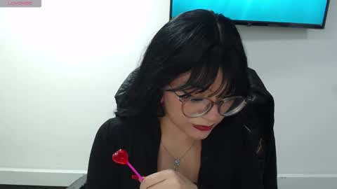 jenn online show from 19, 9, 2025